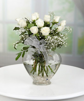 Kalbim seninle 13 beyaz gül folkart çiçekçi